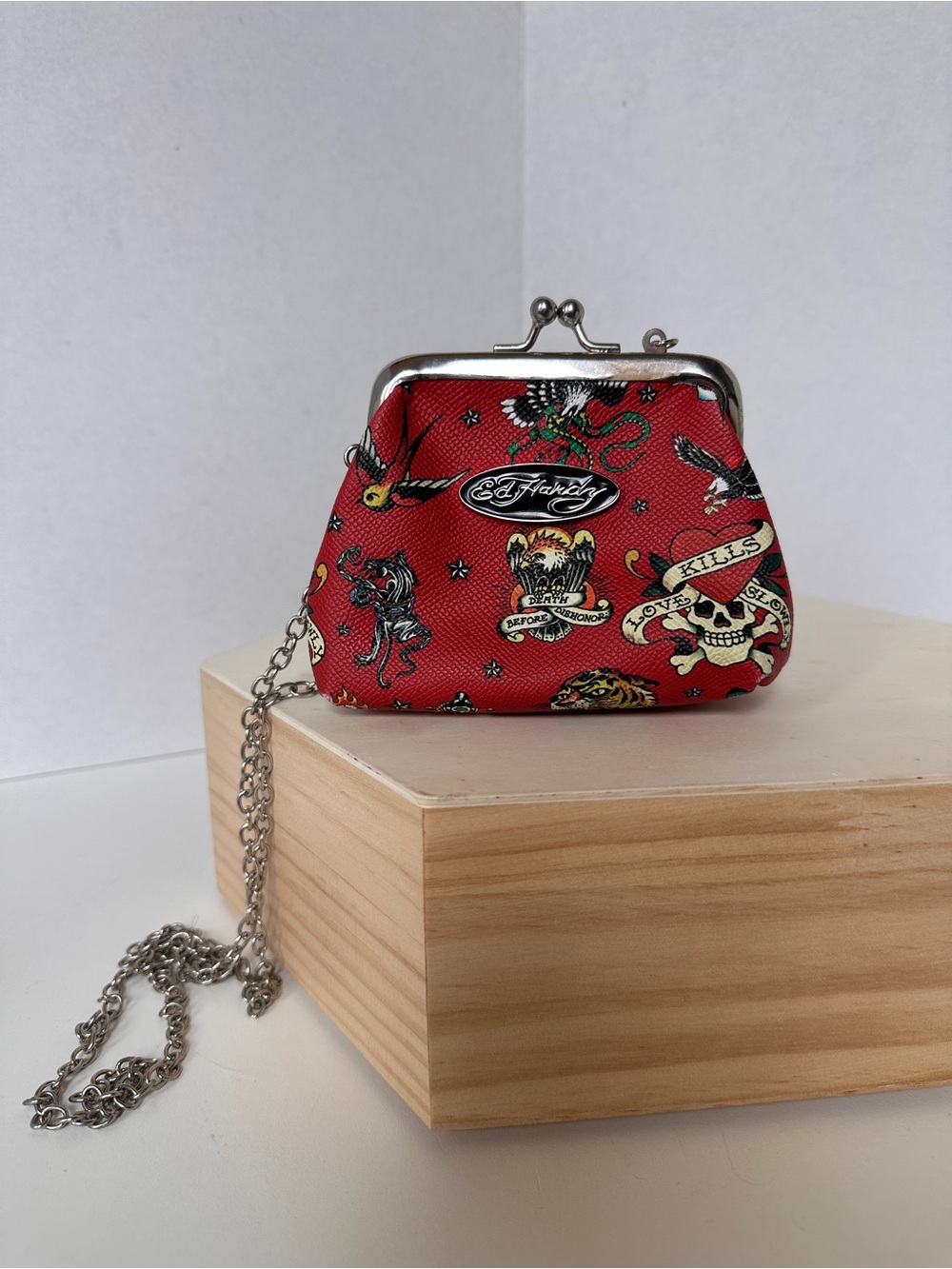 Ed Hardy Red Kiss-Lock Coin Purse Crossbody Chain Bag Tattoo Print Vintage Style